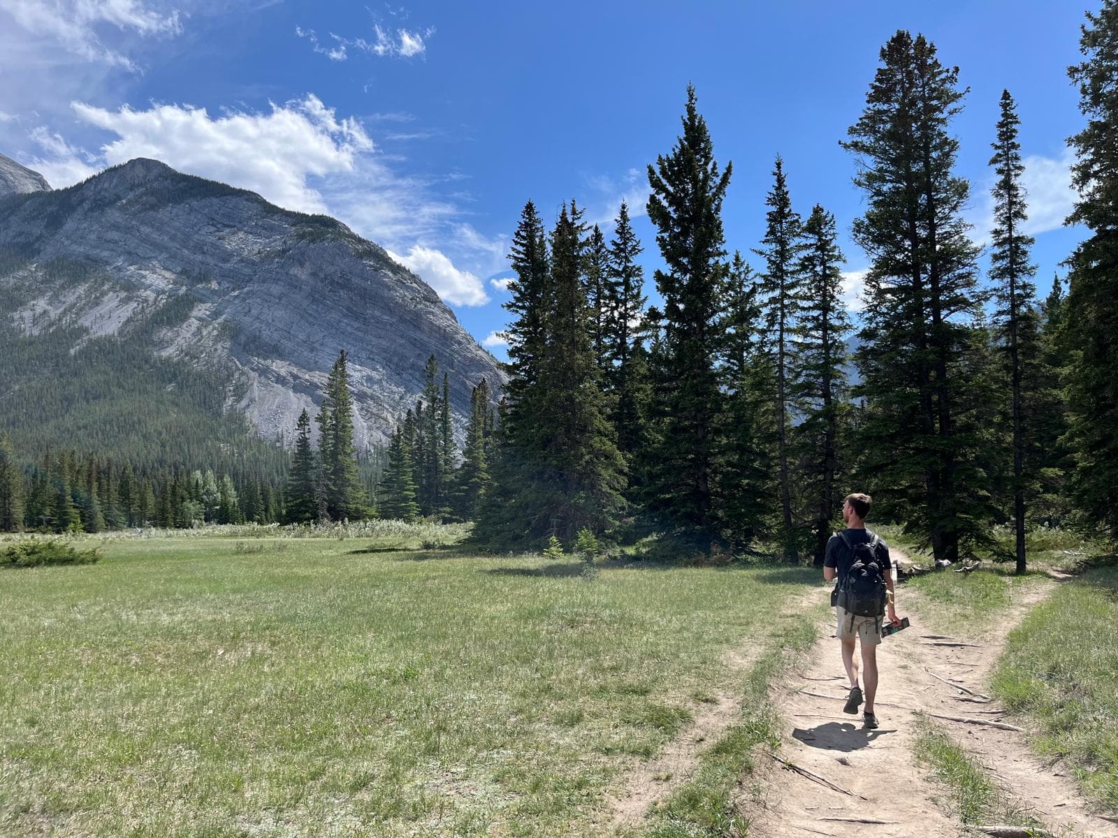 Tunnel Mountain Trail